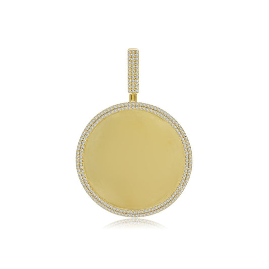 Shining Memories: 10K Gold Round Photo Pendant